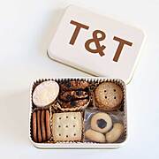 TEA & TREATS 英国ビスケット缶 